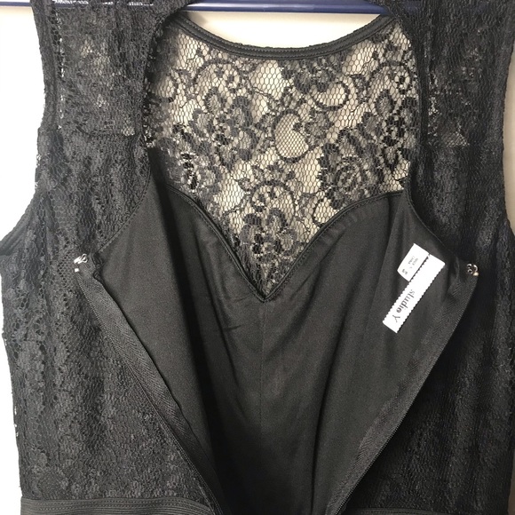 Studio Y, sleeveless above knee length dress, 5/6 - Picture 8 of 8